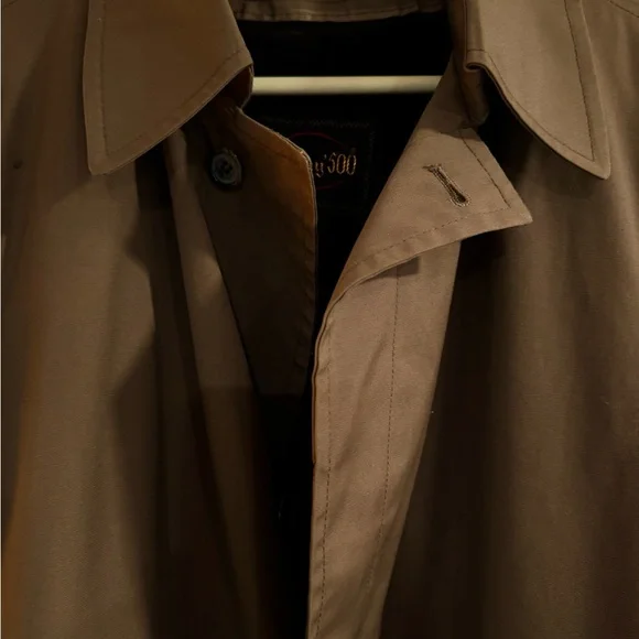 Vintage Botany 500 Men's Trench Coat 38 Reg with Zip Out Bore Luxury Liner - Picture 3 of 12